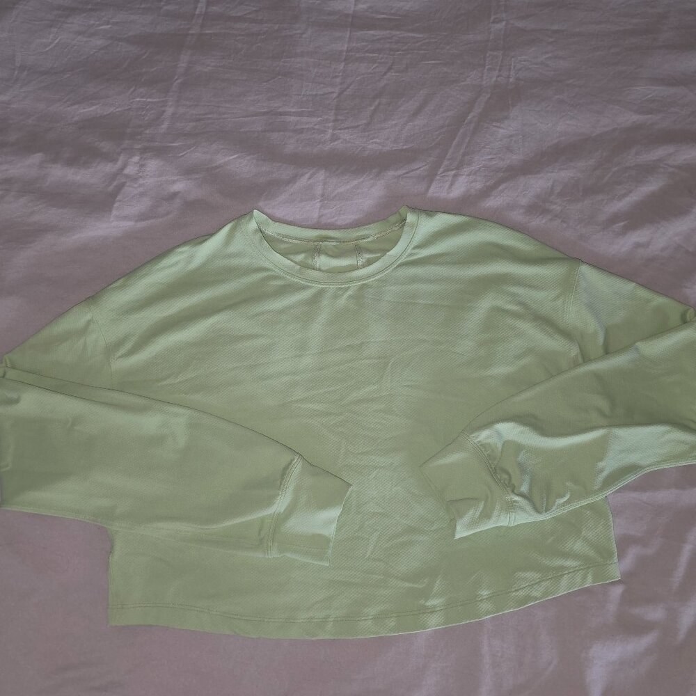 Lululemon crop top long sleeve loose fit mint green